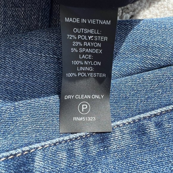 Vince Camuto Sleeveless Lace Top - Picture 9 of 9